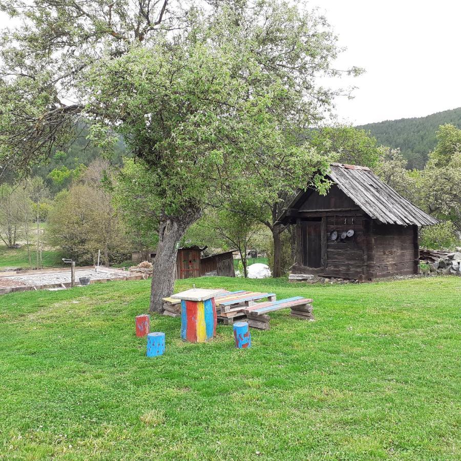 Kuca Karajic Villa Kremna Eksteriør bilde